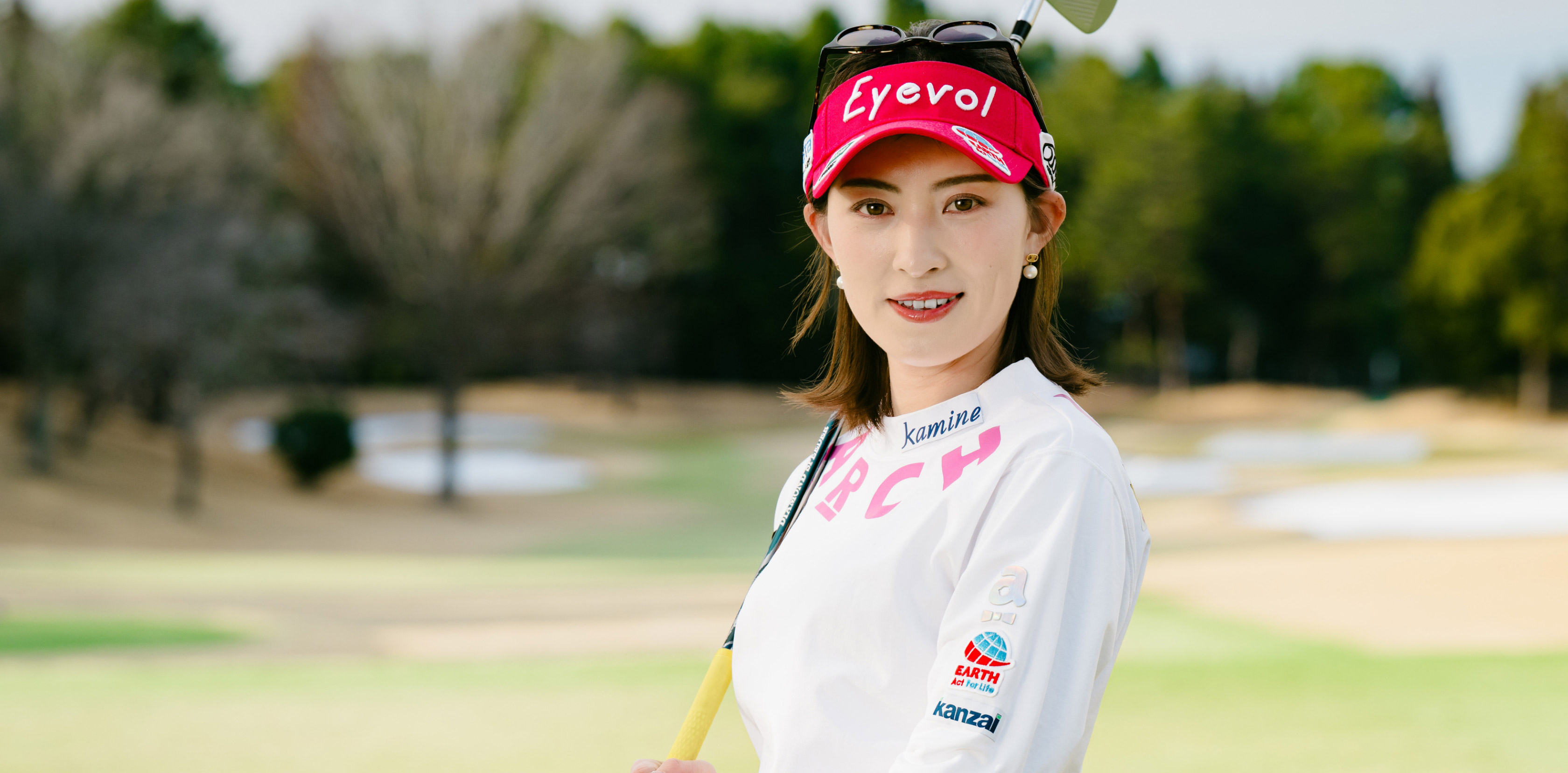 植手桃子 選手